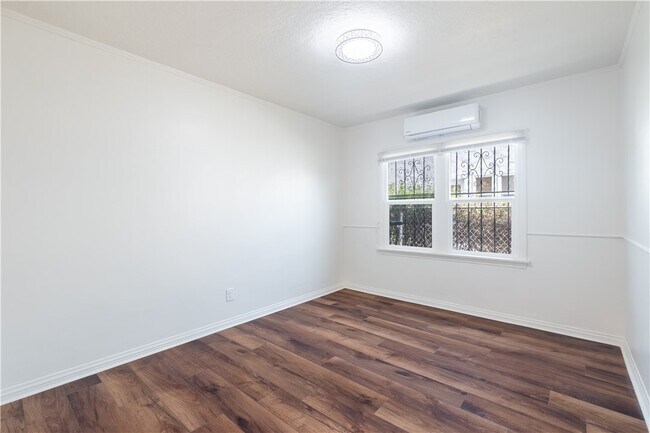 Building Photo - 8930 S Hobart Blvd