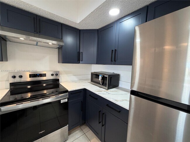 Building Photo - 5200 NW 31st Ave