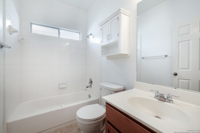 Building Photo - 6422 Oldham Cove