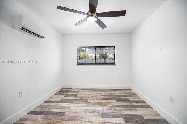 Building Photo - 180 SW 63rd Ave