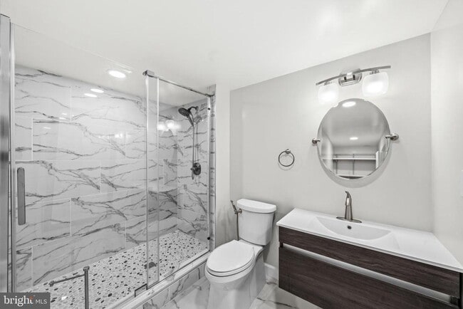 Building Photo - 9416 Holbrook Ln