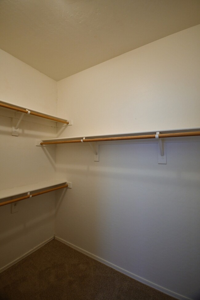 Building Photo - 3 bed 2 bath in San Tan Valley Hunt/Magma ...