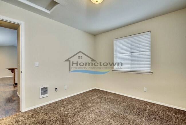 Building Photo - 2852 N Julie Ann Ct