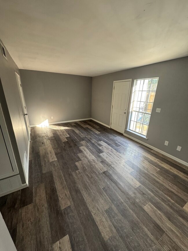 Building Photo - 3136 Gentilly Ct