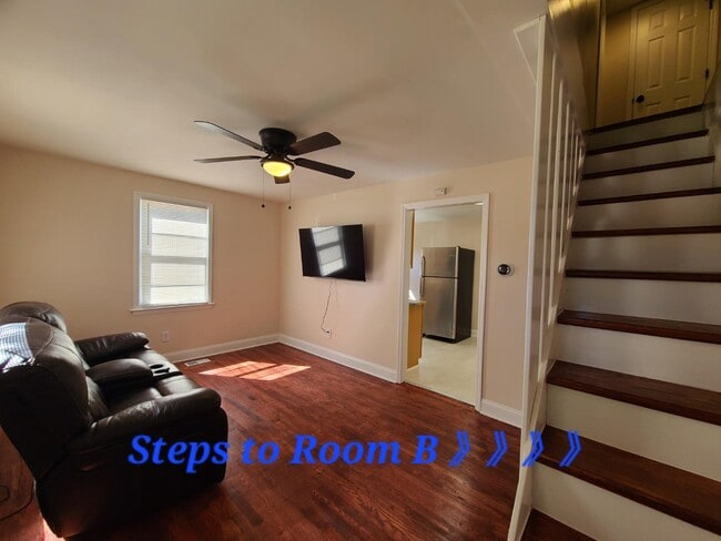 Building Photo - 100 Bleckley Ave
