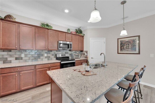 Building Photo - 19565 Deming Ln