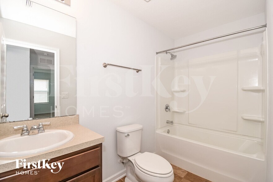 Building Photo - 2016 Edmund Randolph Ct