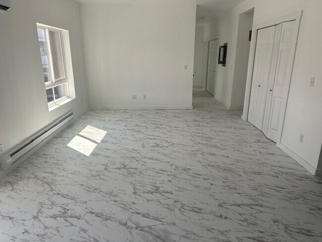 Building Photo - Now Leasing Modern Heights Apartments