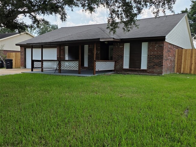 Building Photo - 4860 Kentington Dr
