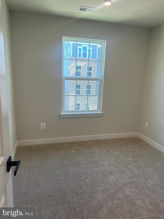 Building Photo - 8234 Willowbend Turn