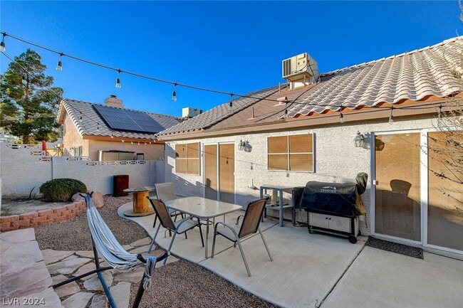 Building Photo - 1147 Overture Dr