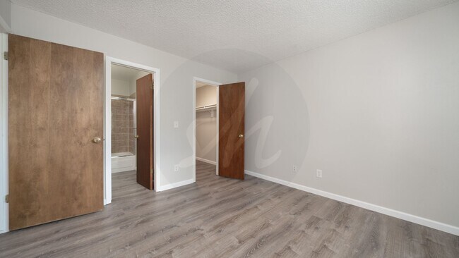 Building Photo - 2580 W Bijou St