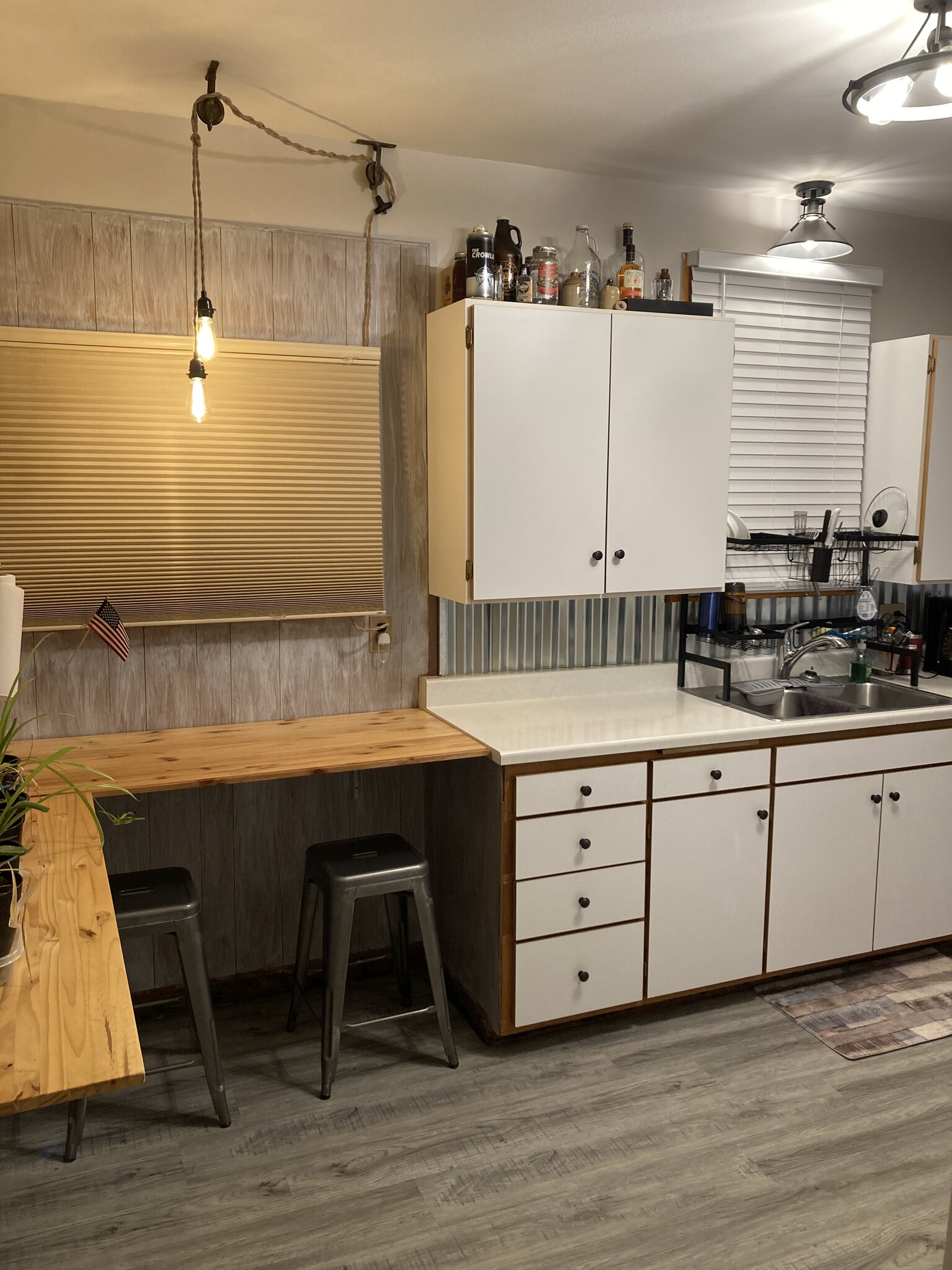 Building Photo - 413 2nd St SW