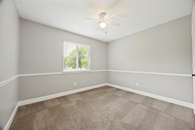 Building Photo - 1601 Elm St