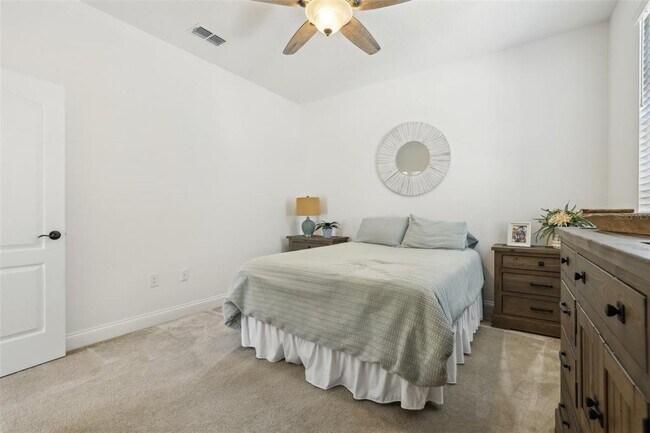 Building Photo - 17226 Hickory Wind Dr