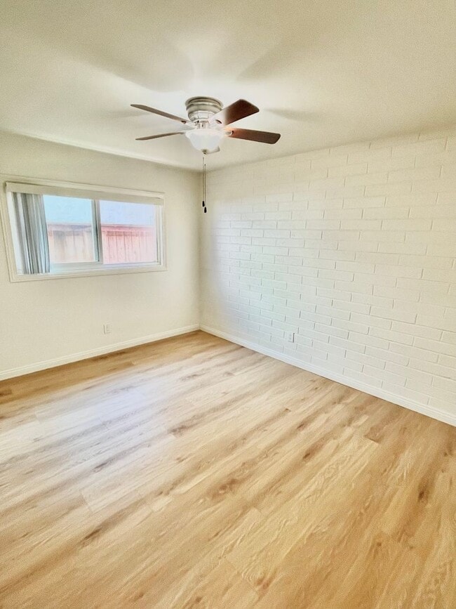 Building Photo - 4141 Wilson Ave