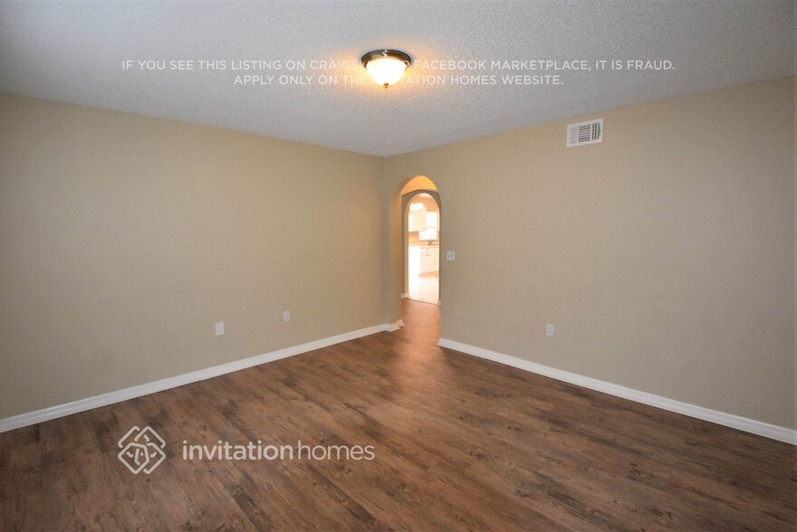 Building Photo - 10420 Fly Fishing St