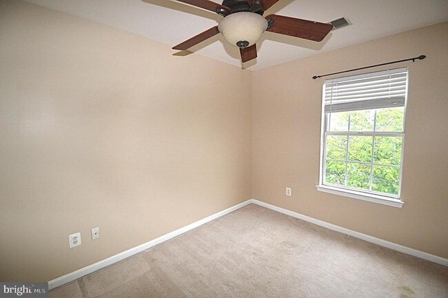 Building Photo - 21774 Kings Crossing Terrace