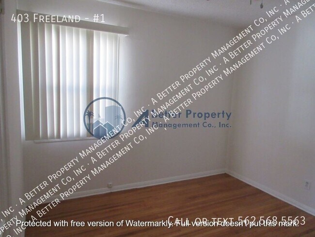 Building Photo - 403 Freeland-#1