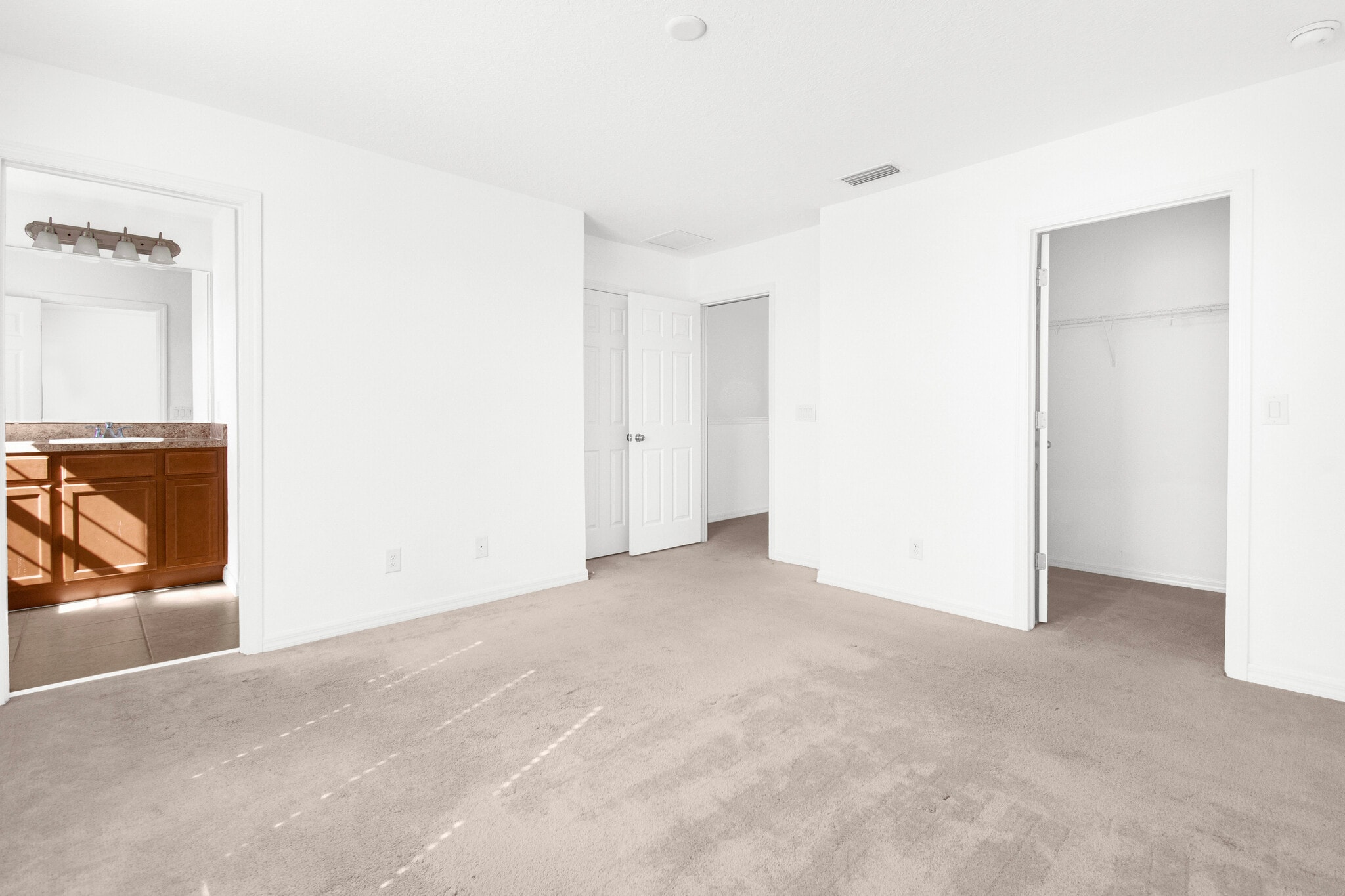 Building Photo - 271 Annabelle Way