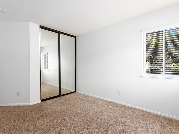 Building Photo - NO MIN CREDIT SCORE REQUIRED, BK OKAY, PAS...