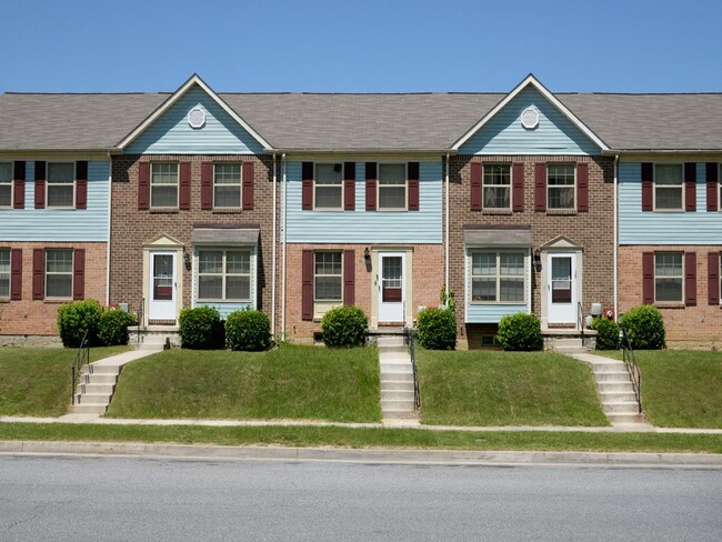 Building Photo - Walnut Grove Townhomes*