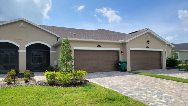 Building Photo - 8473 Loren Cove Dr