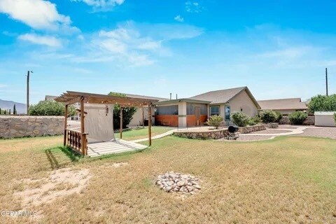 Building Photo - 6289 Cosecha Luna Cir