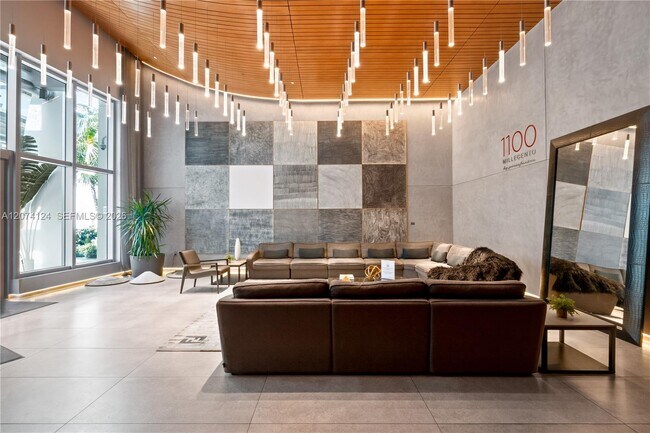 Building Photo - 1100 S Miami Ave