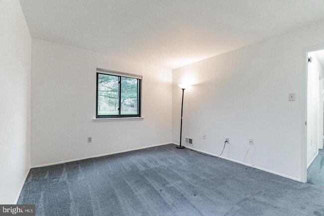 Building Photo - 2407 Adams Ct