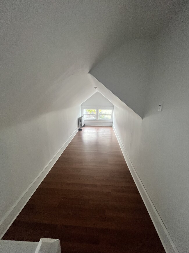 Building Photo - 245 E Northampton St