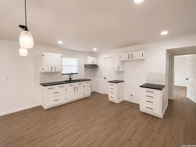 Building Photo - 22823 Copper Cyn Dr