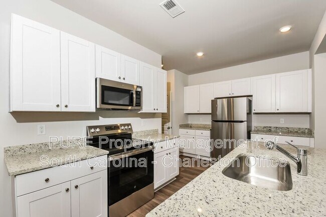 Building Photo - 159 Fern Brg Dr