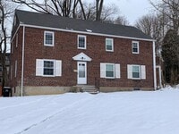 Building Photo - Spacious Duplex in State College School District