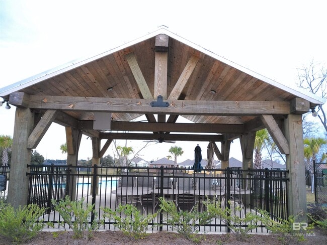 Building Photo - 263 Tillage St