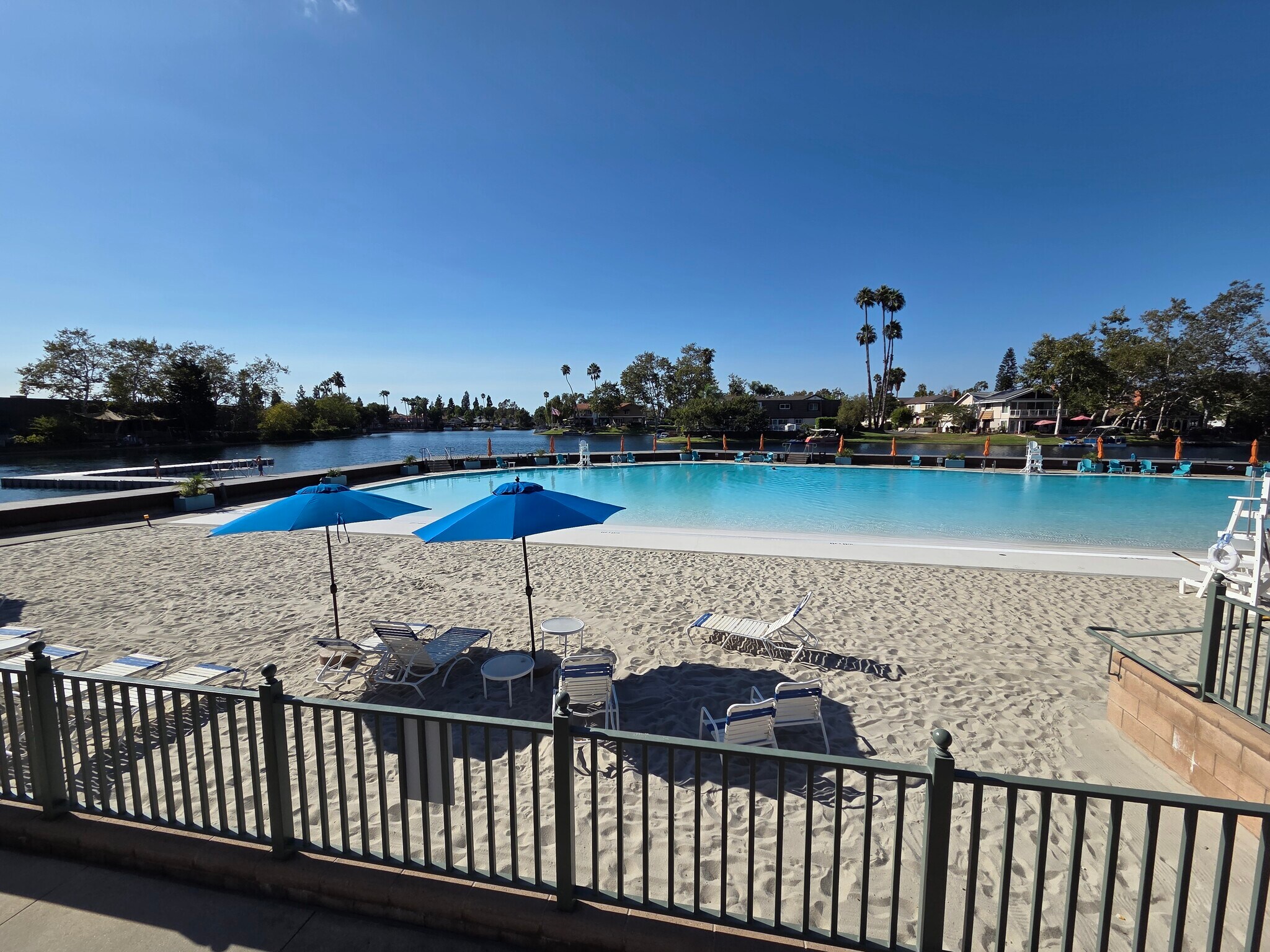 Building Photo - 24776 Glenwood Dr