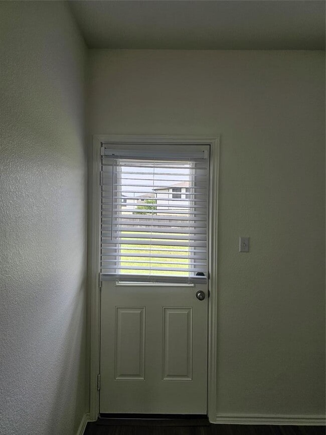 Building Photo - 228 Gabriels Bluff Dr