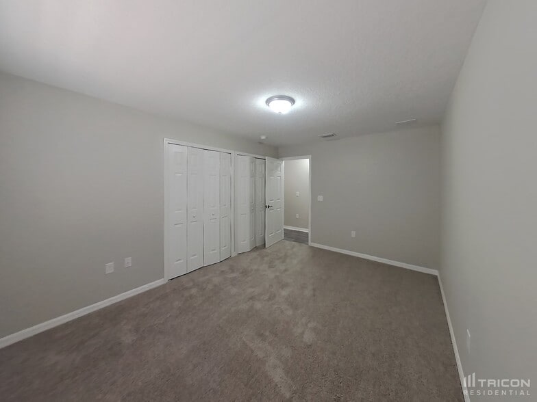 Building Photo - 4680 Treasure Cay Rd