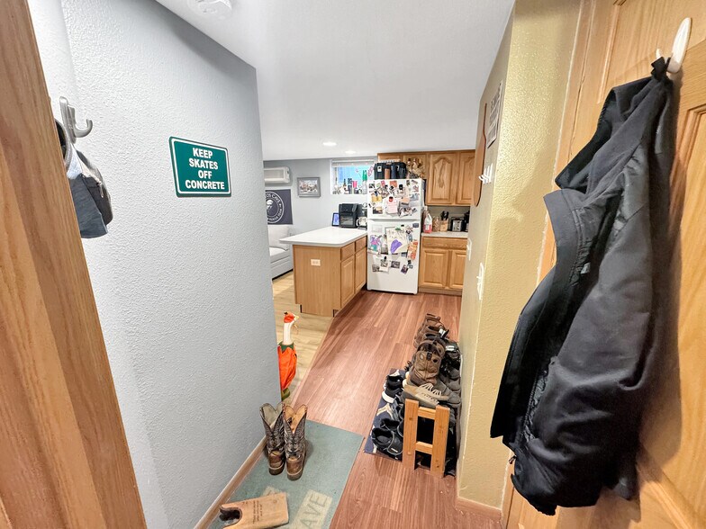 Rear Entrance - 1118 9th Ave N