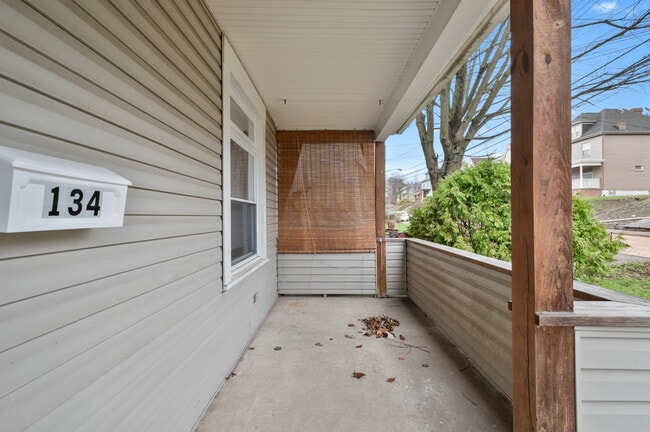 Building Photo - 134 Wynoka St