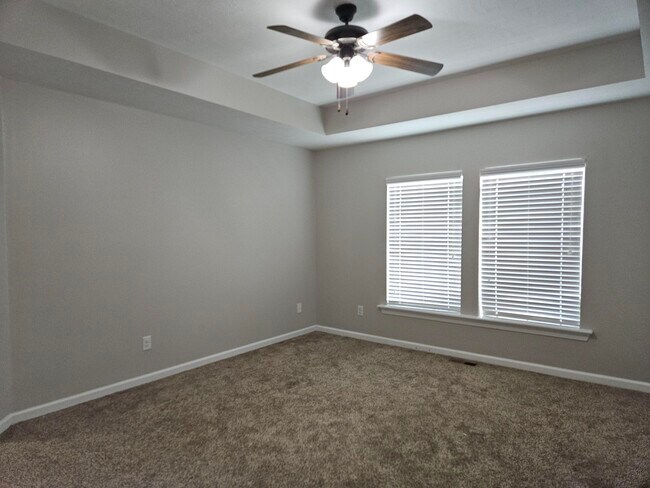 Building Photo - 2074 Limerick Ct