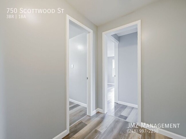 Building Photo - 750 Scottwood St