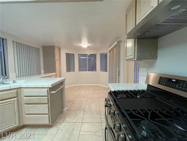 Building Photo - 4817 Crimson Glory Ln
