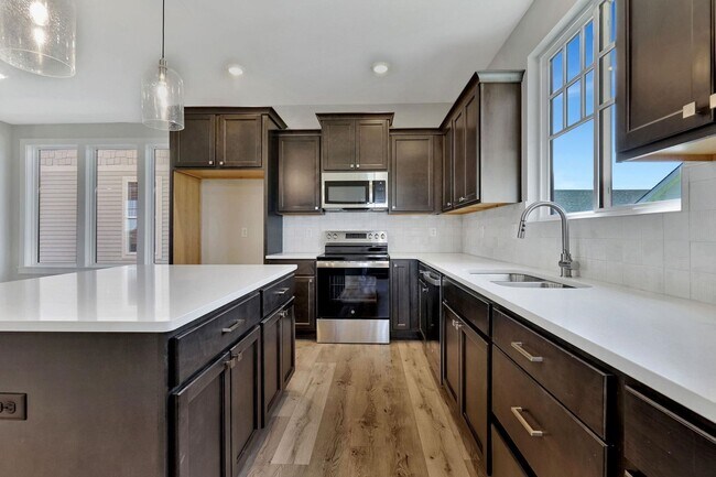 Building Photo - Spacious 3-Bed Home in Maize Schools – Roo...