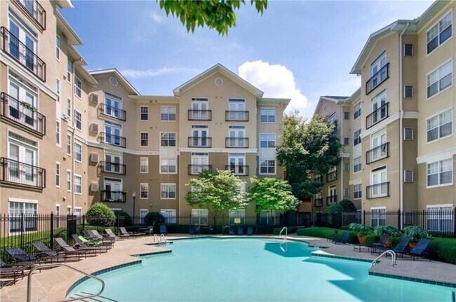 Building Photo - 800 Peachtree St NE