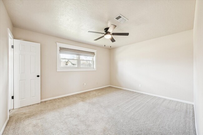 Building Photo - 1807 Parkcrest St