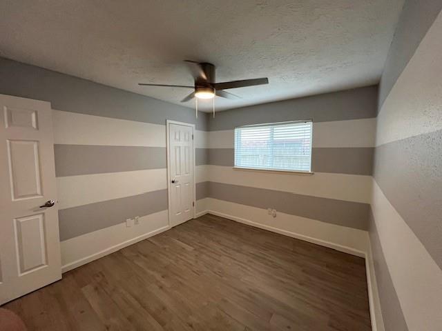 Building Photo - 1706 Oakwell Ln