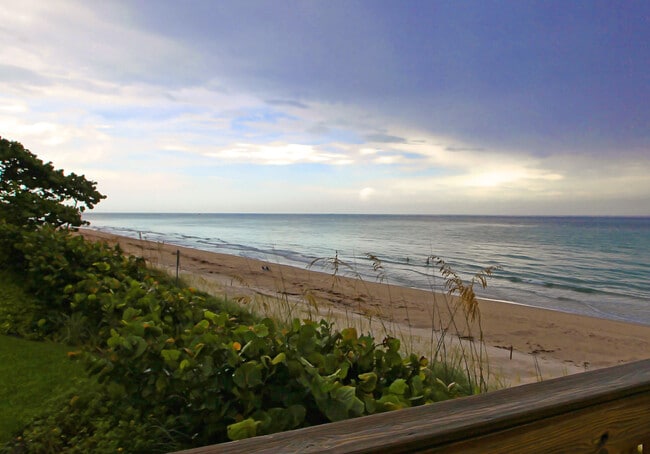 Building Photo - 5310 N Ocean Dr