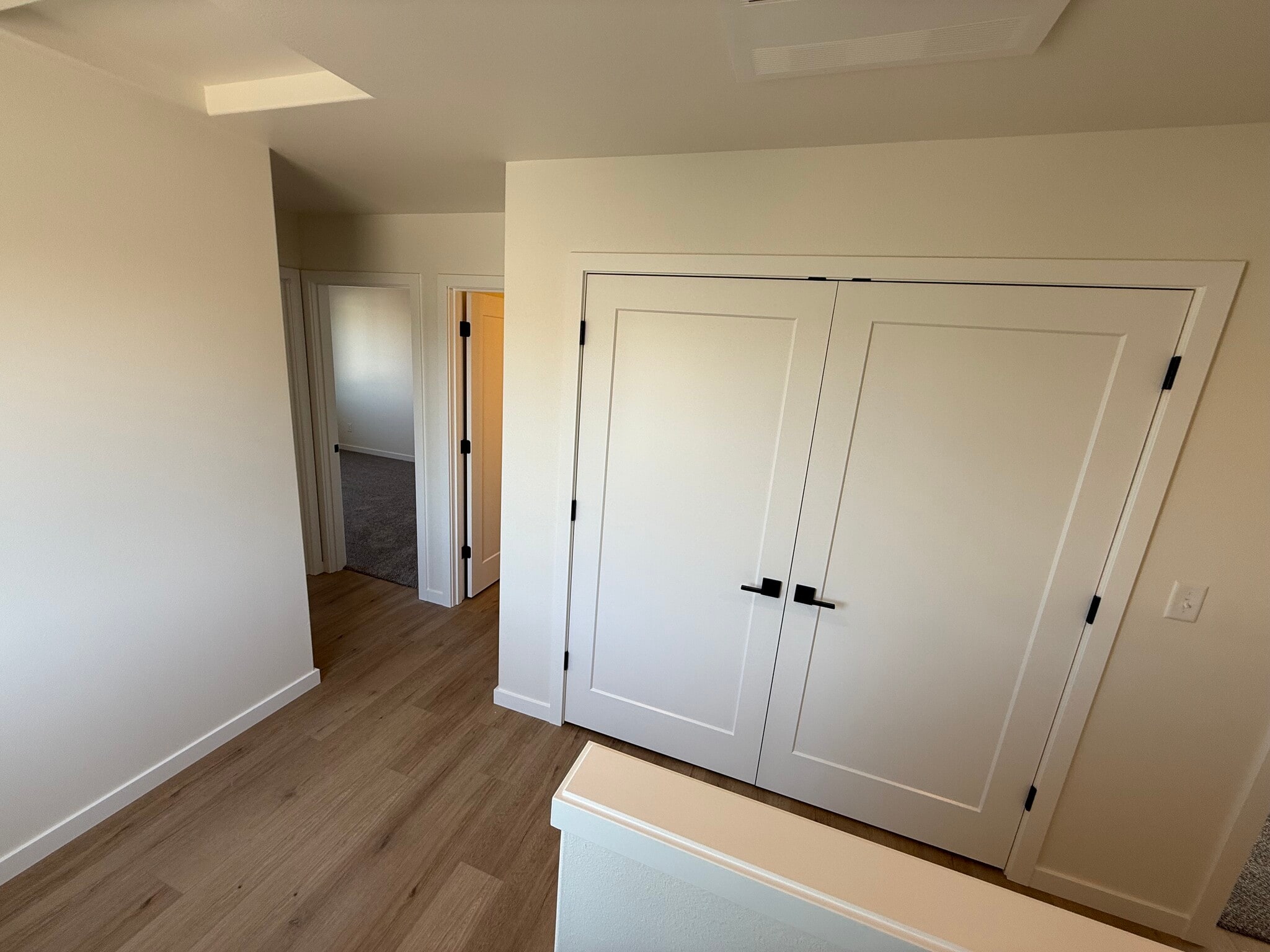 Building Photo - 410 Wagon Wheel Dr