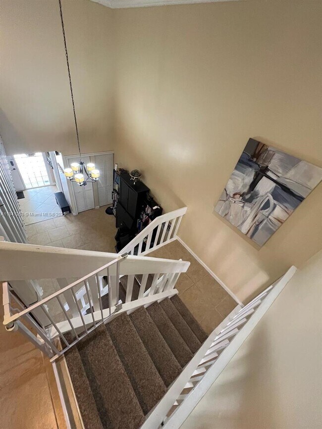 Building Photo - 9894 Fairway Cove Ln